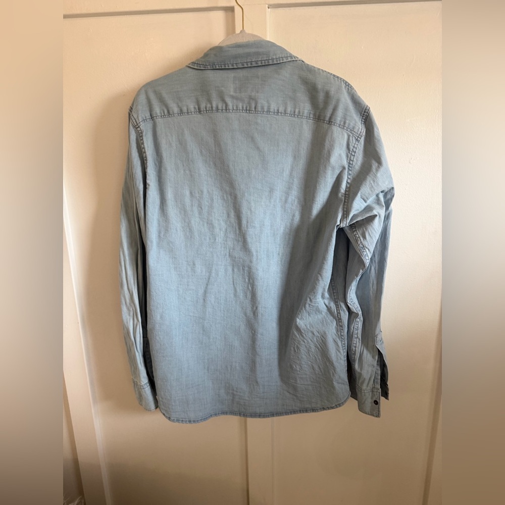 Vintage 90’s Wrangler Light Blue Denim Western Button-Down Shirt - Picture 6 of 6